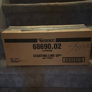 Kenner Starting Line Up NBA Figures Box
